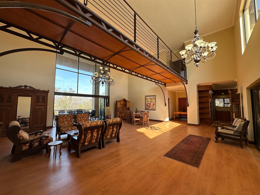 5 Bedroom Property for Sale in Xanadu Eco Park North West